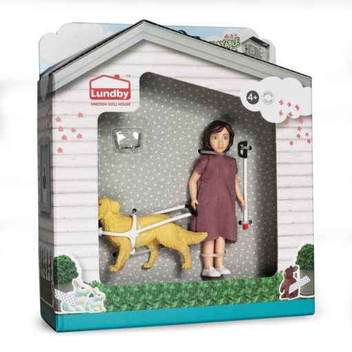 puppenhausfigur-maedchen-mit-blindenstock-assistenzhund-verpackung-3d-lundby-diversity-is-us