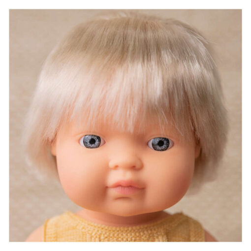 babypuppe-blond-31285-blaue-augen-diversity-is-us.jpg
